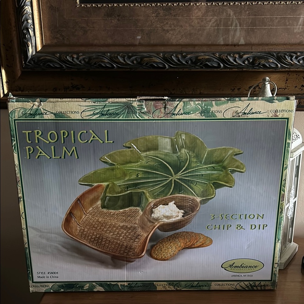 Ambiance Tropical Palm Chip & Dip Set